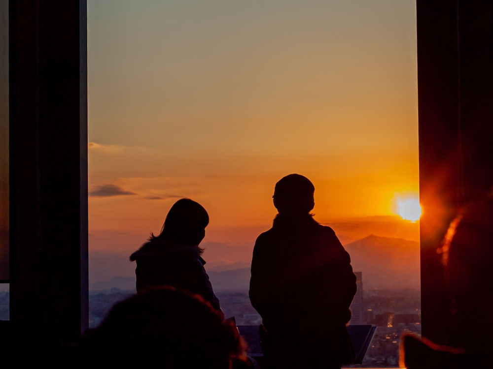 �v���|�[�Y�O�̒j���̐S���́H�v���|�[�Y����j���̌��ɂߕ�